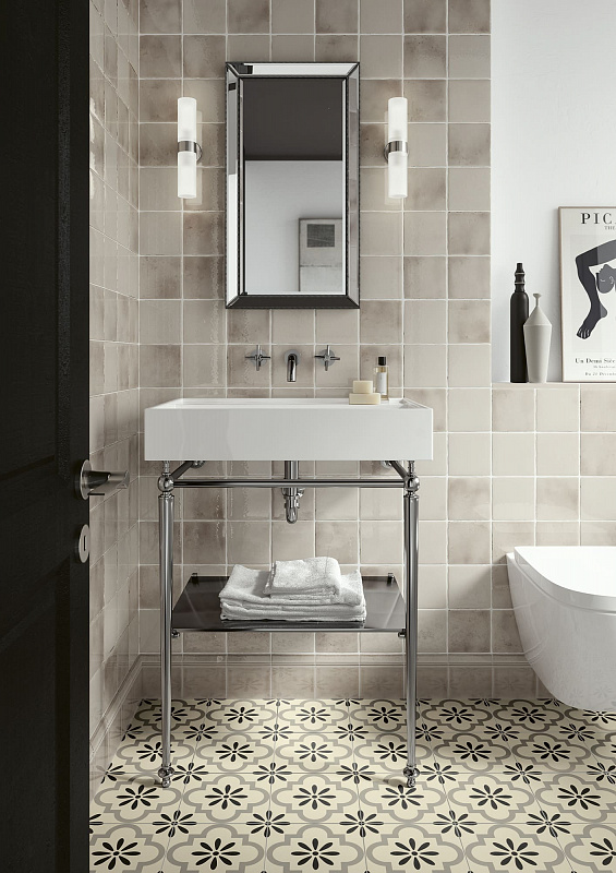 SHADES OF ART