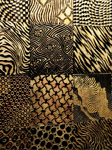 PYXIS T–NERO MARQUINIA–MIX GOLD