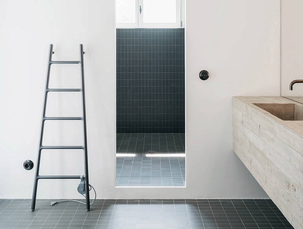 Microtiles