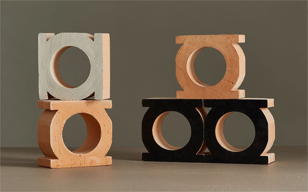 JALI-BY-PATRICIA-URQUIOLA